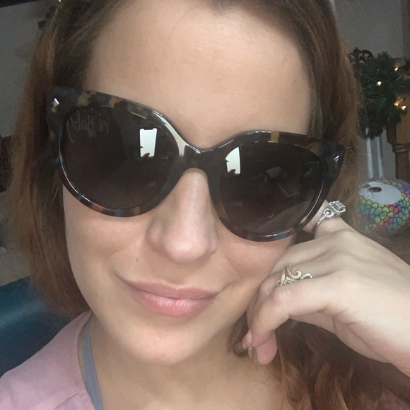 New in Box! Prada Cat Eye Sunglasses (brown/blue) - Picture 12 of 16